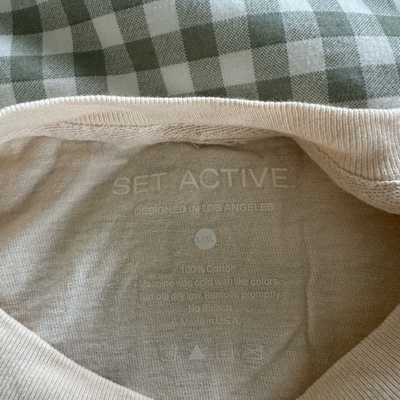 set active tshirt - Picture 4 of 4